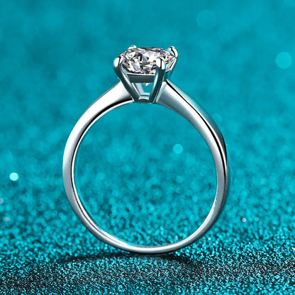 2 ct Starry Solitaire Round Moissanite Ring