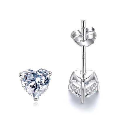 1 ct Heart Spark Moissanite Stud Earrings D/VVS1