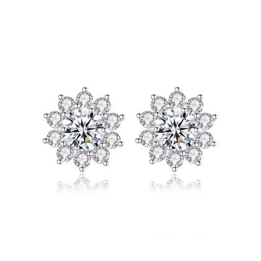 1 ct Flower Round Halo Cut Moissanite Studs